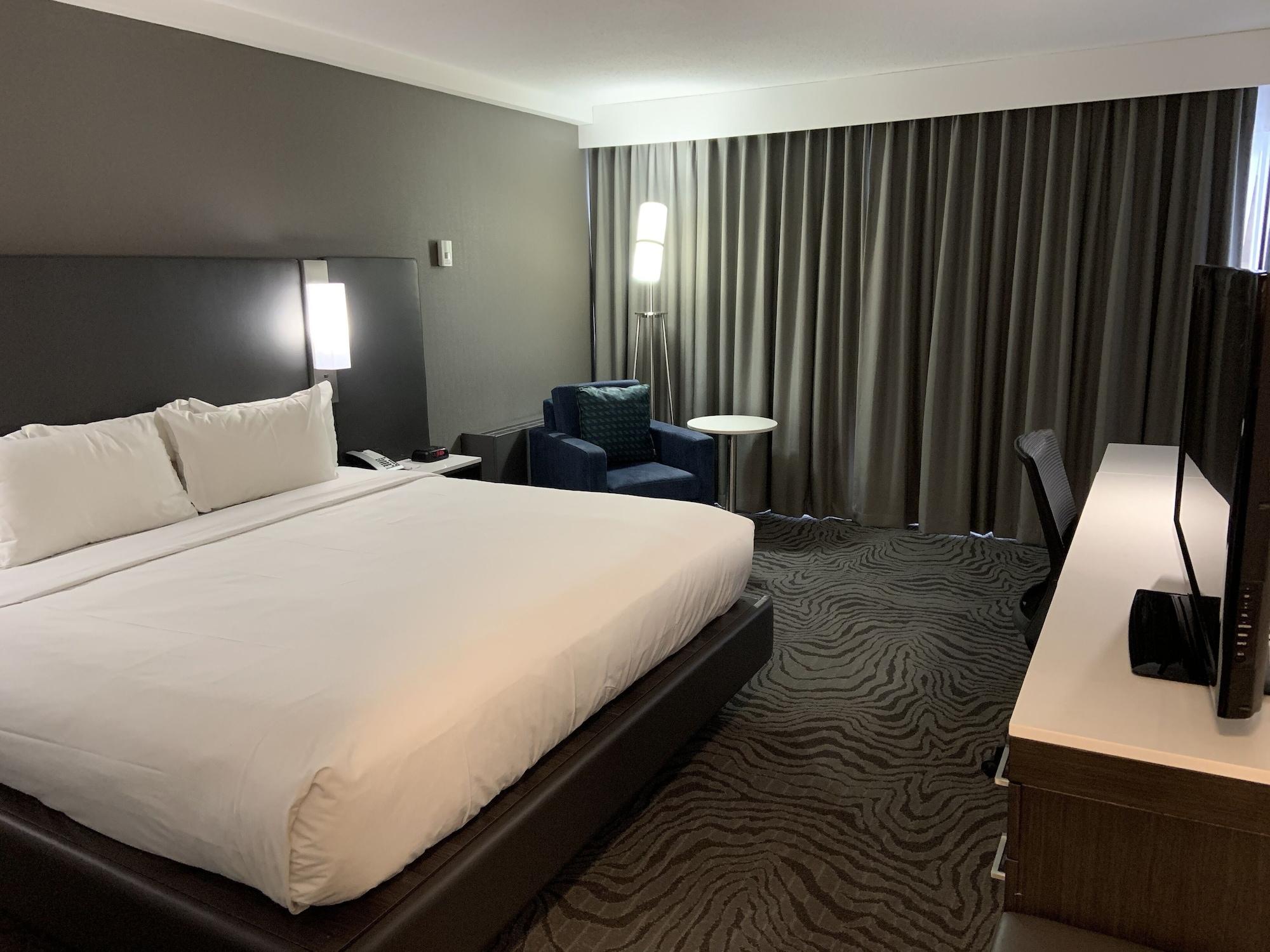 Hotel Doubletree By Hilton Calgary North Exteriér fotografie