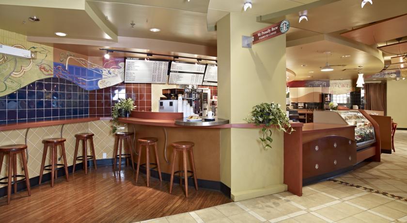 Hotel Doubletree By Hilton Calgary North Exteriér fotografie