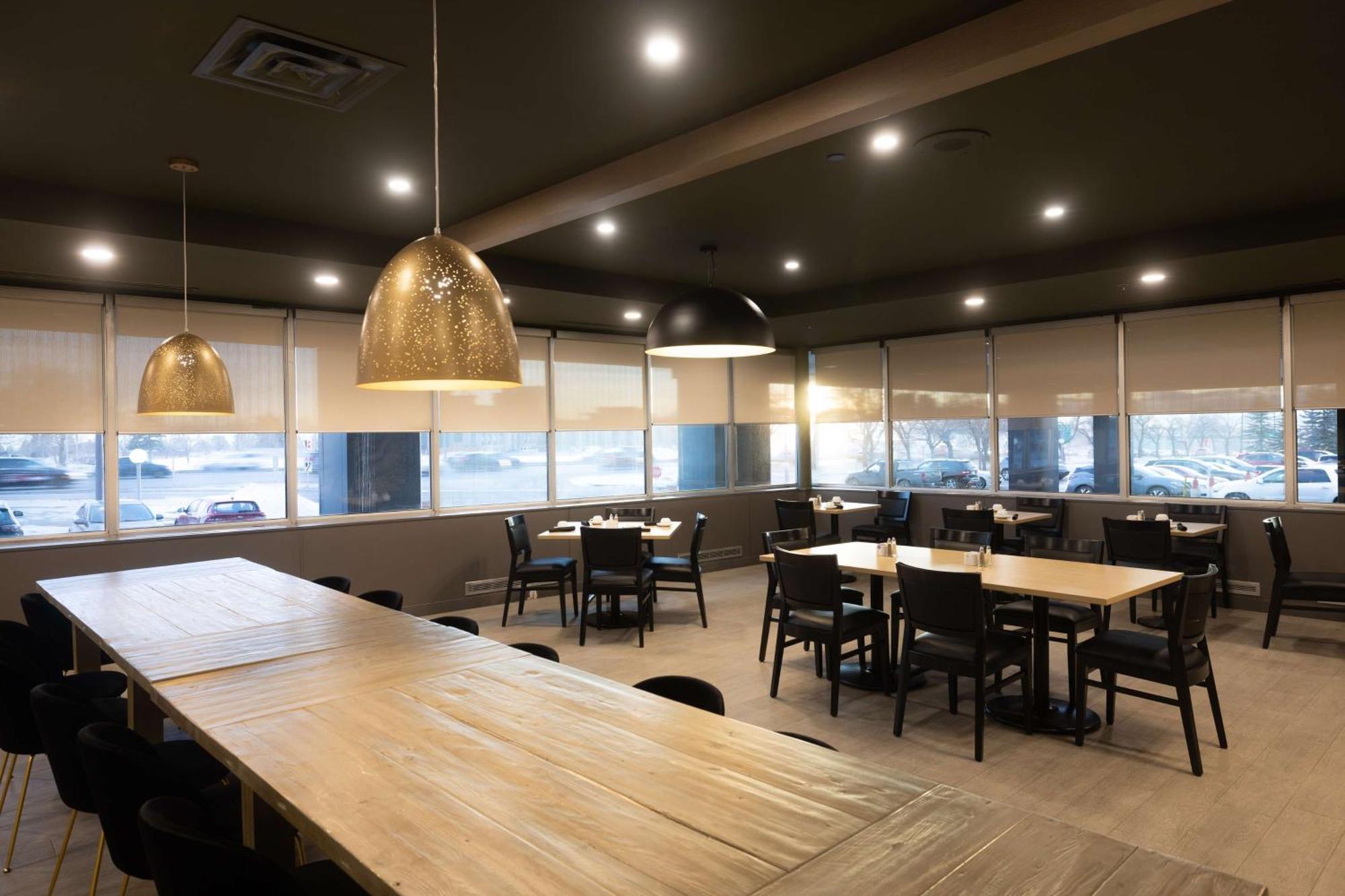 Hotel Doubletree By Hilton Calgary North Exteriér fotografie