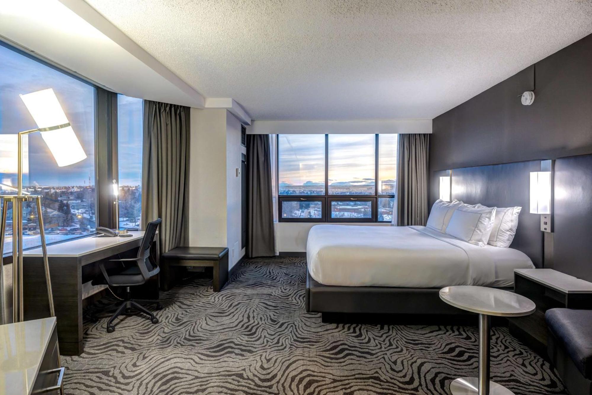 Hotel Doubletree By Hilton Calgary North Exteriér fotografie