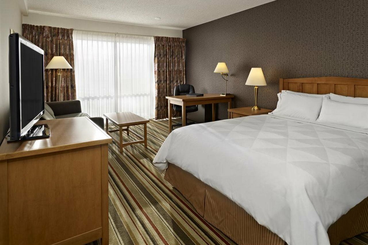 Hotel Doubletree By Hilton Calgary North Exteriér fotografie
